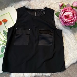 White House black market loose sleeveless top